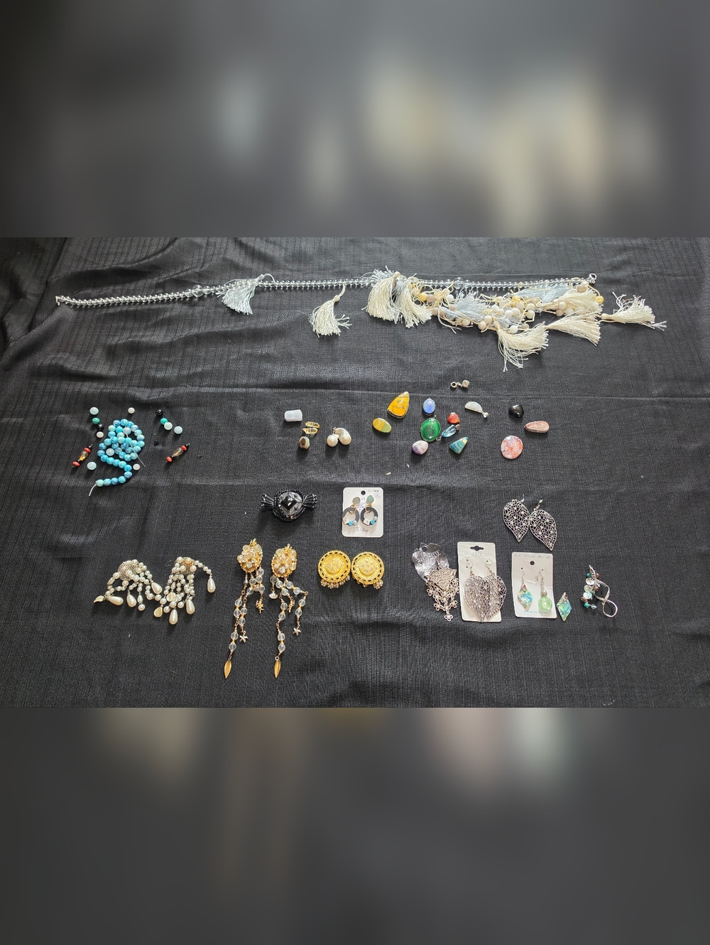 Loose Stones/beads/broken Pieces For Upcycling